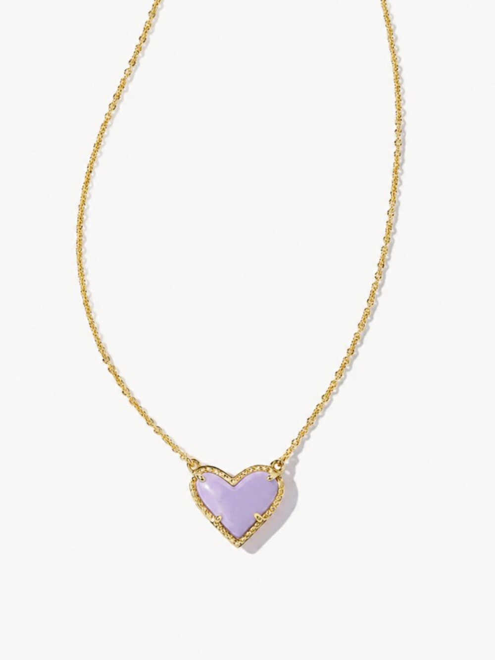 Ari Heart Gold Pendant Necklace in Lavender